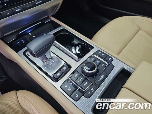 Genesis G80 3.3 GDI AWD Prestige 2018 — фото 8