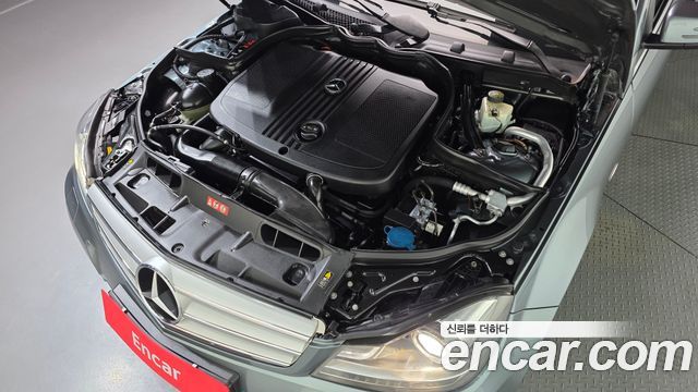 Mercedes-Benz C-Class (W204) C220 CDI BlueEFFICIENCY 2012 — фото 6