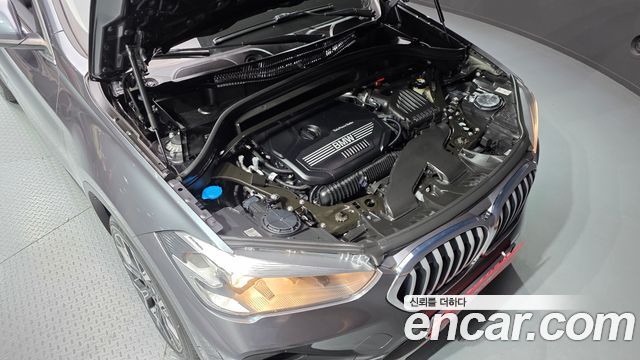 BMW X1 (F48) xDrive 20i xLine 2022 — фото 6