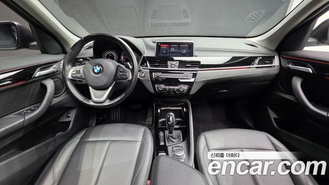 BMW X1 (F48) xDrive 20i xLine 2022 — фото 7