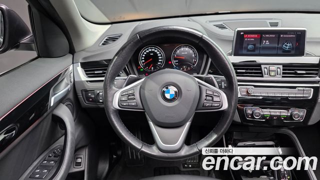 BMW X1 (F48) xDrive 20i xLine 2022 — фото 13