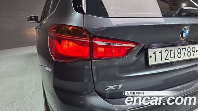 BMW X1 (F48) xDrive 20i xLine 2022 — фото 23