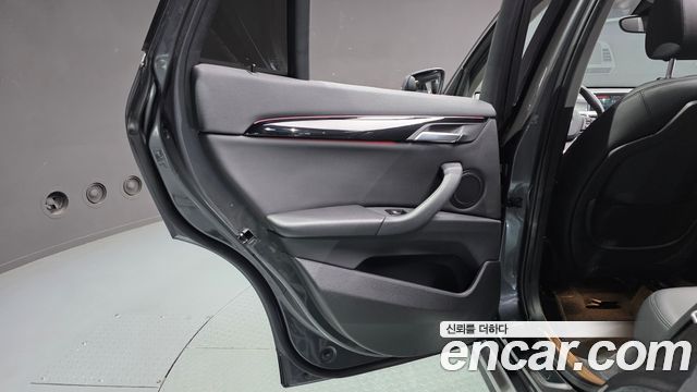 BMW X1 (F48) xDrive 20i xLine 2022 — фото 25