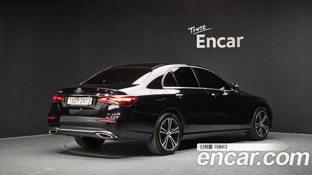 Mercedes-Benz E-Class (W213) E250 Avantgarde 2021 — фото 2
