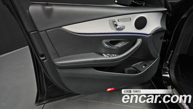 Mercedes-Benz E-Class (W213) E250 Avantgarde 2021 — фото 24