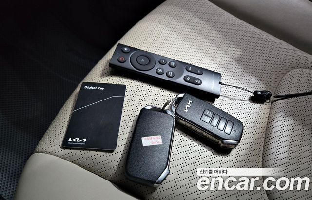 Kia Carnival (IV) Gasoline 9-Seater Hi-Limousine Signature 2023 — фото 33