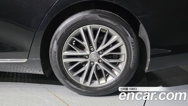 Hyundai Grandeur (IG) 3.0 LPi Modern (Rental Car) 2019 — фото 21
