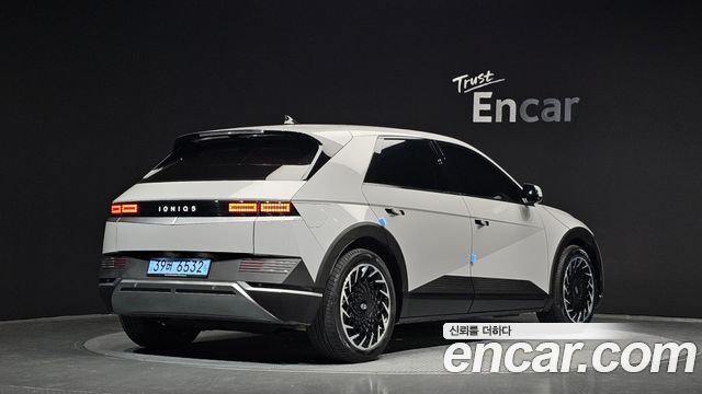 Hyundai Ioniq 5 Long range Exclusive 2023 — фото 2