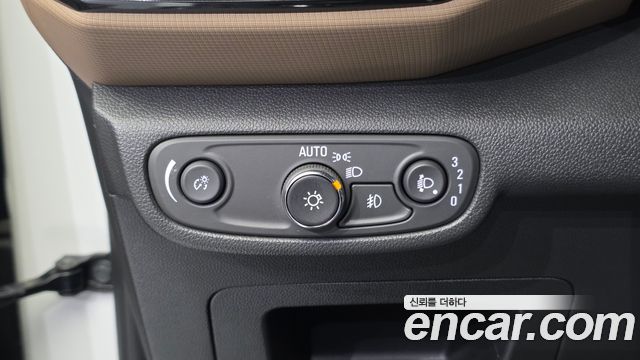 Chevrolet Trailblazer 1.3 Turbo 4WD Activ 2023 — фото 20