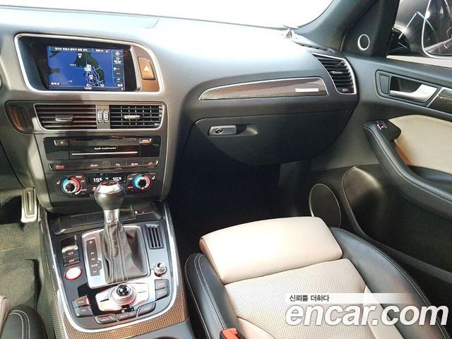 Audi SQ5 3.0 TDI Quattro 8R 2016 — фото 10