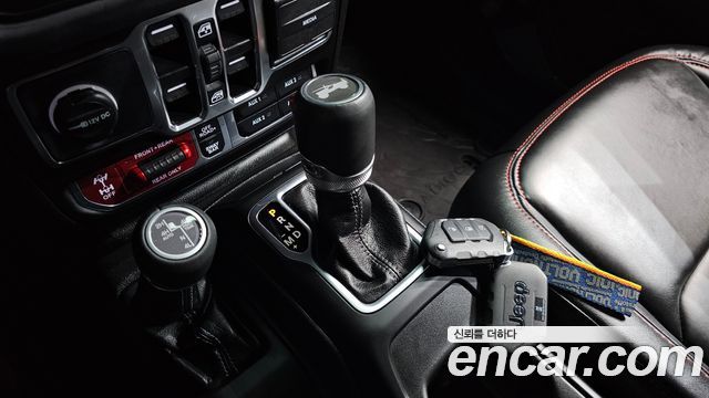 Jeep Wrangler (JL) 2.0 Rubicon Power Top 4Door 2025 — фото 9