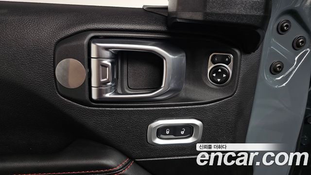 Jeep Wrangler (JL) 2.0 Rubicon Power Top 4Door 2025 — фото 27