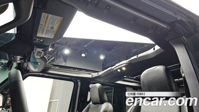 Jeep Wrangler (JL) 2.0 Rubicon Power Top 4Door 2025 — фото 32