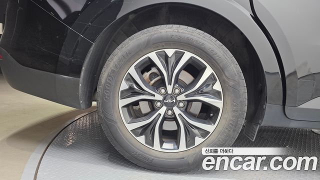 Kia Carnival (IV) Diesel 9-Seater Prestige 2023 — фото 5