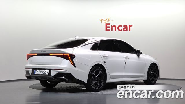 Kia K5 (III) 2.0 Noblesse 2024 — фото 2