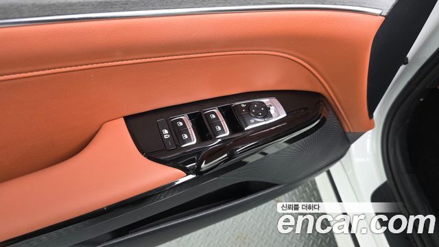 Kia K5 (III) 2.0 Noblesse 2024 — фото 30