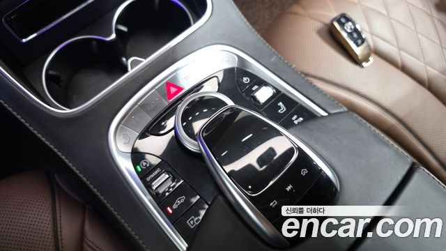 Mercedes-Benz S-Class (W222) Maybach S560 4MATIC 2019 — фото 18
