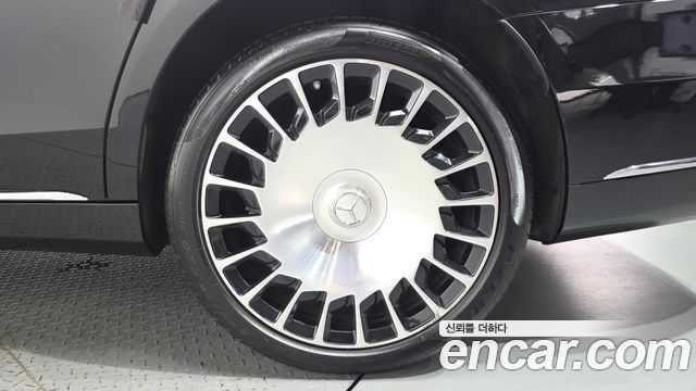 Mercedes-Benz S-Class (W222) Maybach S560 4MATIC 2019 — фото 21