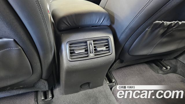 Renault Korea SM6 1.3 TCe Feel 2023 — фото 31