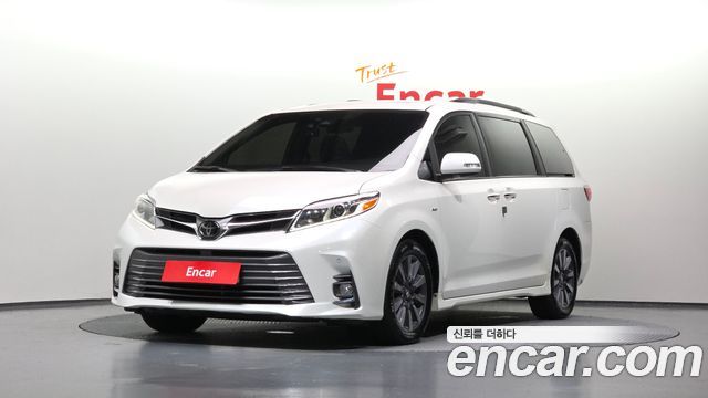 Toyota Sienna 3.5 AWD 2020 — фото 1