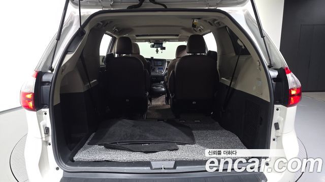 Toyota Sienna 3.5 AWD 2020 — фото 20