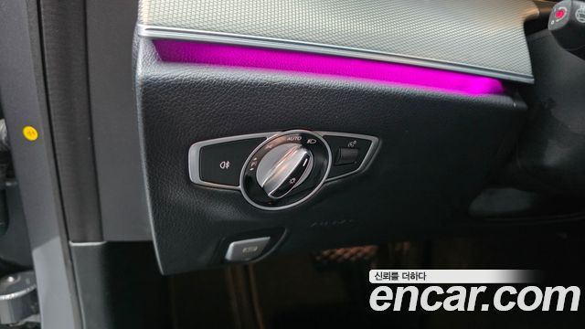 Mercedes-Benz E-Class (W213) E300 Avantgarde 2019 — фото 19