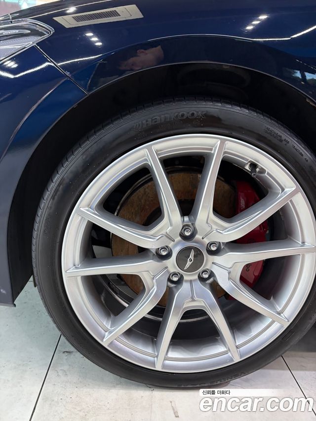 Genesis G70 3.3T Sport AWD Prestige 2019 — фото 16