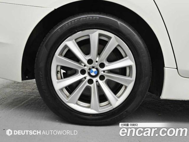 BMW 5 Series (F10) 520d 2013 — фото 5