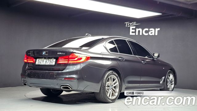BMW 5 Series (G30) 520d xDrive M Sport Package Plus 2018 — фото 2