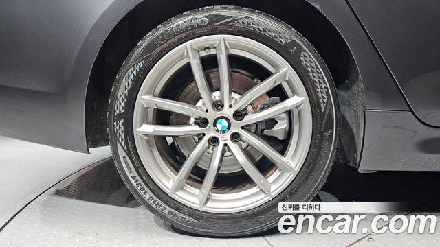 BMW 5 Series (G30) 520d xDrive M Sport Package Plus 2018 — фото 5
