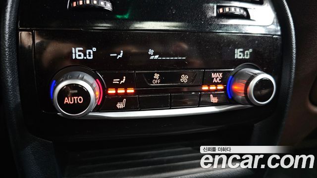 BMW 5 Series (G30) 520d xDrive M Sport Package Plus 2018 — фото 19