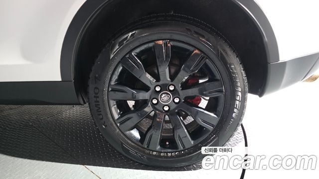 Land Rover Discovery Sport 2.0 TD4 HSE Luxury 2016 — фото 21