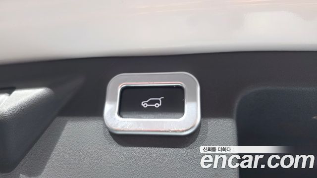 Land Rover Discovery Sport 2.0 TD4 HSE Luxury 2016 — фото 27