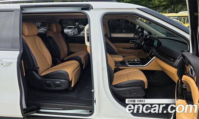 Kia Carnival (IV) Gasoline 7-Seater Signature 2023 — фото 19