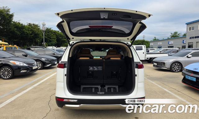 Kia Carnival (IV) Gasoline 7-Seater Signature 2023 — фото 21