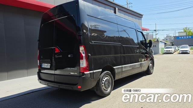 Renault Korea Master 2.3 Van L 2022 — фото 2