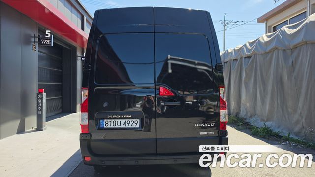 Renault Korea Master 2.3 Van L 2022 — фото 4