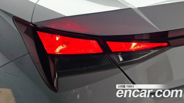 Hyundai Avante (CN7) 1.6 Smart 2023 — фото 23