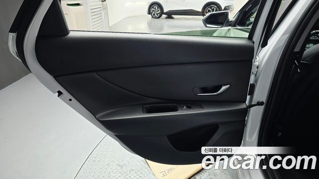 Hyundai Avante (CN7) 1.6 Smart 2023 — фото 25