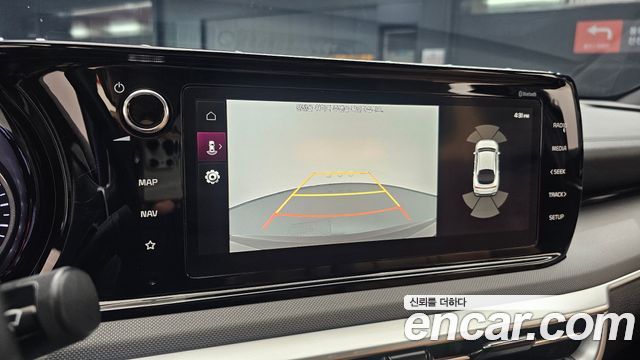 Kia K5 Hybrid (III) Prestige 2022 — фото 15