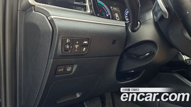 Kia K5 Hybrid (III) Prestige 2022 — фото 20