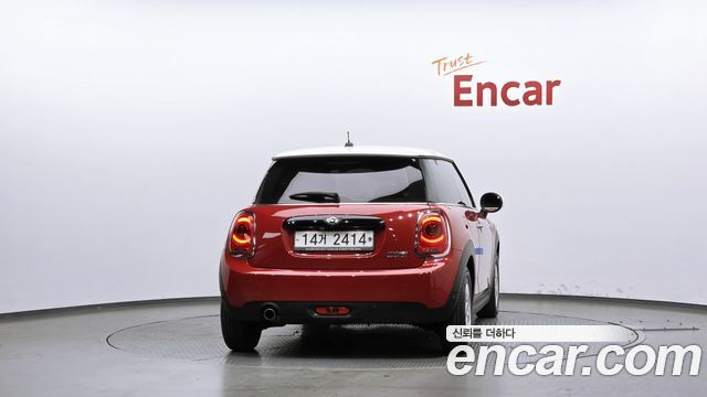 MINI Cooper Standard Third Generation 2018 — фото 4