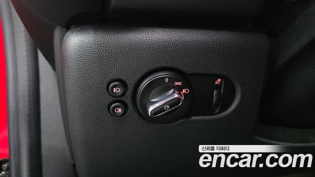 MINI Cooper Standard Third Generation 2018 — фото 18