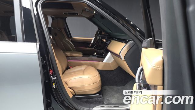 Land Rover Range Rover (V) P530 Autobiography Long Wheel Base 2024 — фото 15