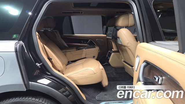Land Rover Range Rover (V) P530 Autobiography Long Wheel Base 2024 — фото 16
