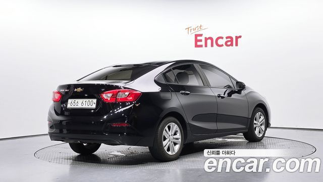 Chevrolet Cruze 1.4 Turbo LT Deluxe 2017 — фото 2