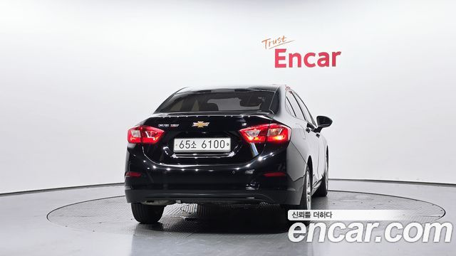 Chevrolet Cruze 1.4 Turbo LT Deluxe 2017 — фото 4