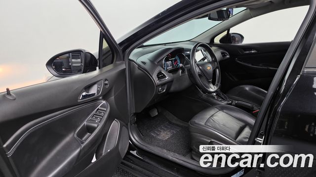 Chevrolet Cruze 1.4 Turbo LT Deluxe 2017 — фото 10