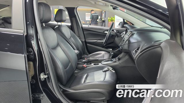 Chevrolet Cruze 1.4 Turbo LT Deluxe 2017 — фото 12