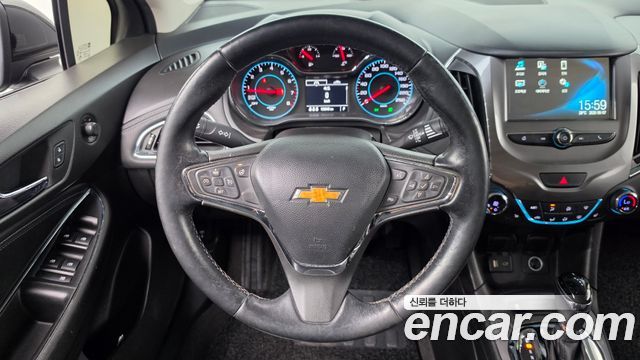 Chevrolet Cruze 1.4 Turbo LT Deluxe 2017 — фото 13